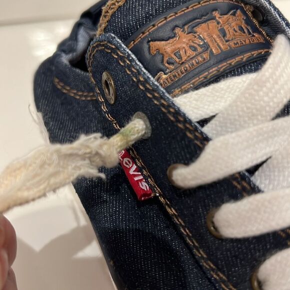 Levi’s Blue Denim Slip On Lace Up Sneaker Shoes Size 8.5 - Picture 14 of 14
